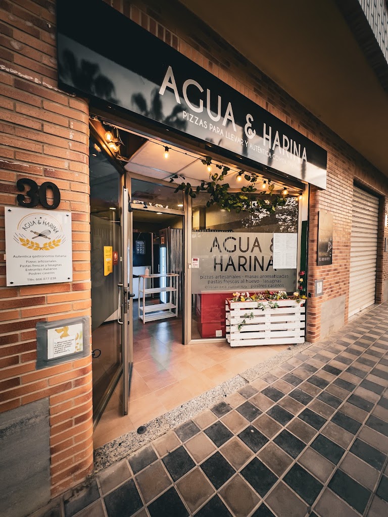 Agua y harina pizzeria
