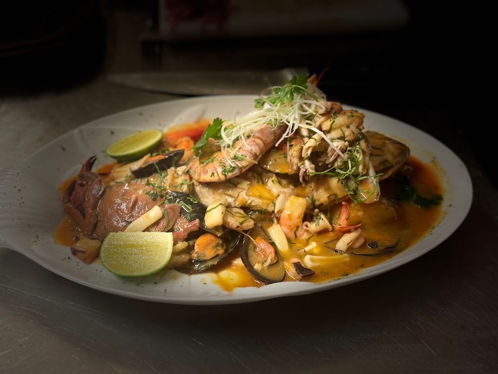 CEVICHAZO PERU — Comida y bebida
