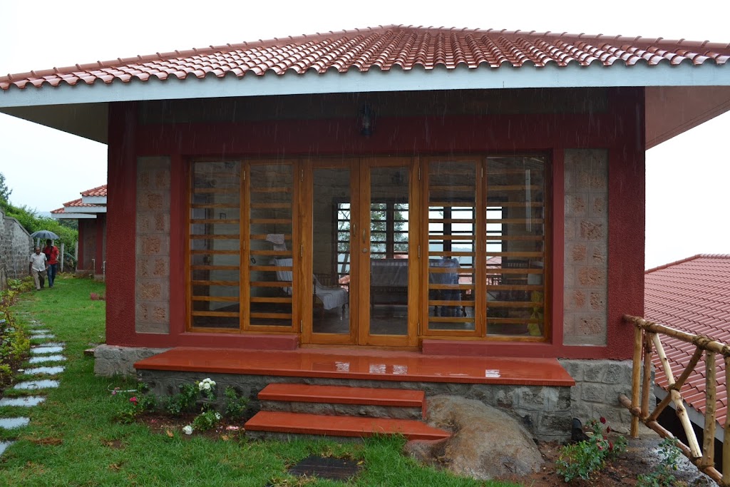 Hanging Huts Resort