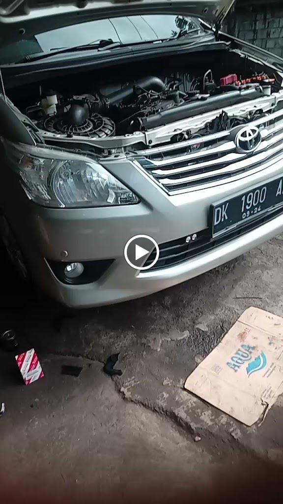 Bengkel Mobil Hari Motor