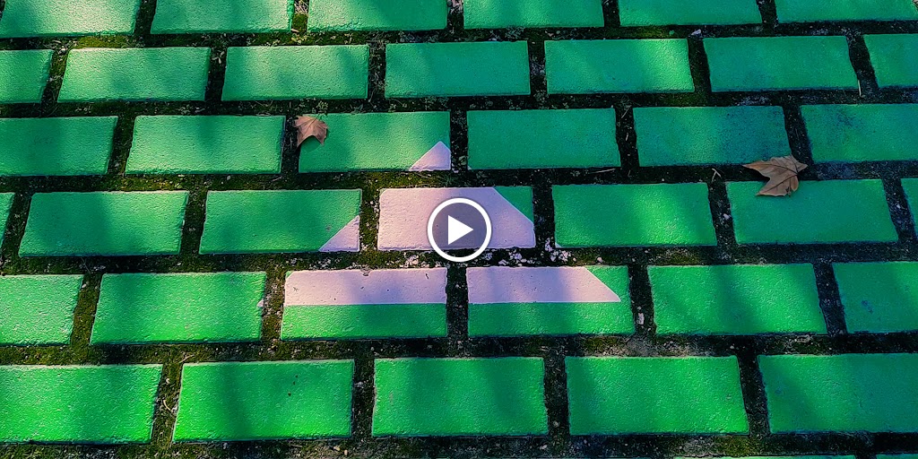 Punto de carga Iberdrola — Videos