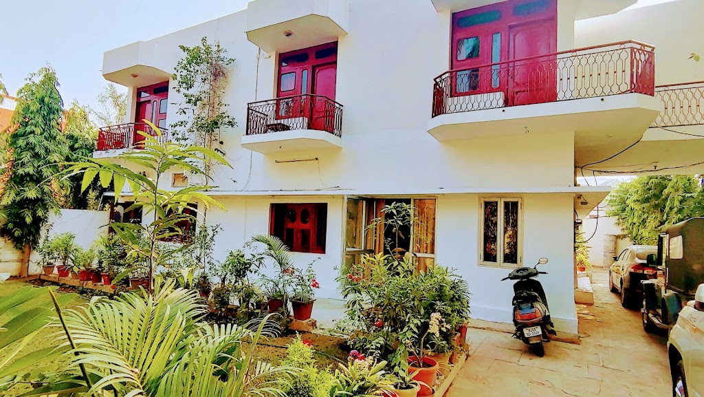 Falcon Guest House