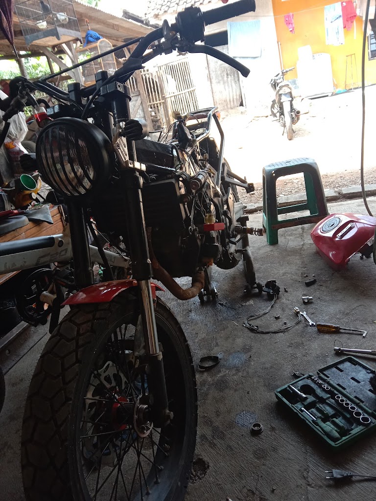 Bengkel motor rjm