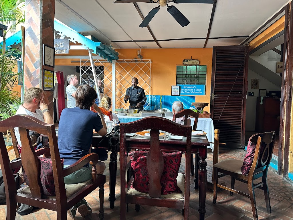 Orlando's Restaurant & Bar