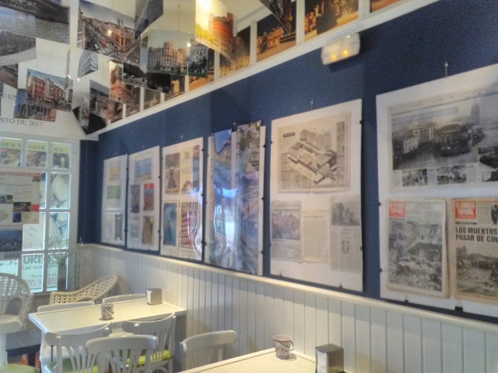 Cafe Opera Rigoletto — Ambiente