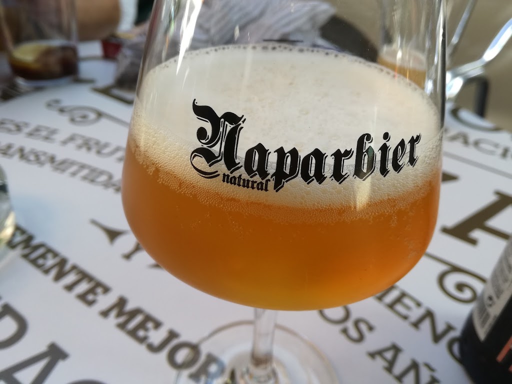 BAR MORRY — Comida y bebida