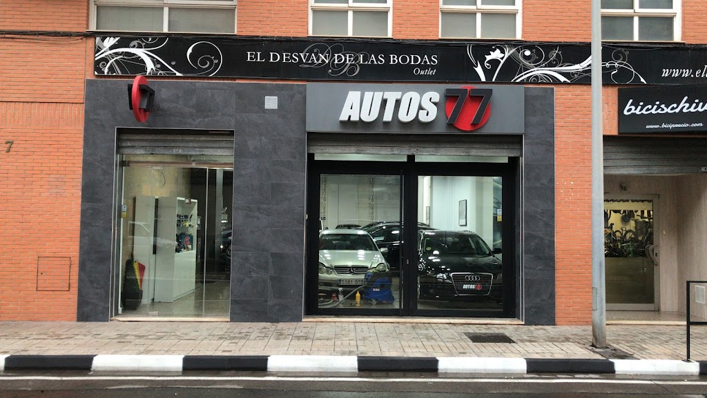 Autos 77