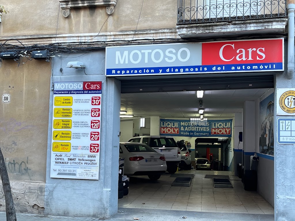 Coches Badalona — Exterior