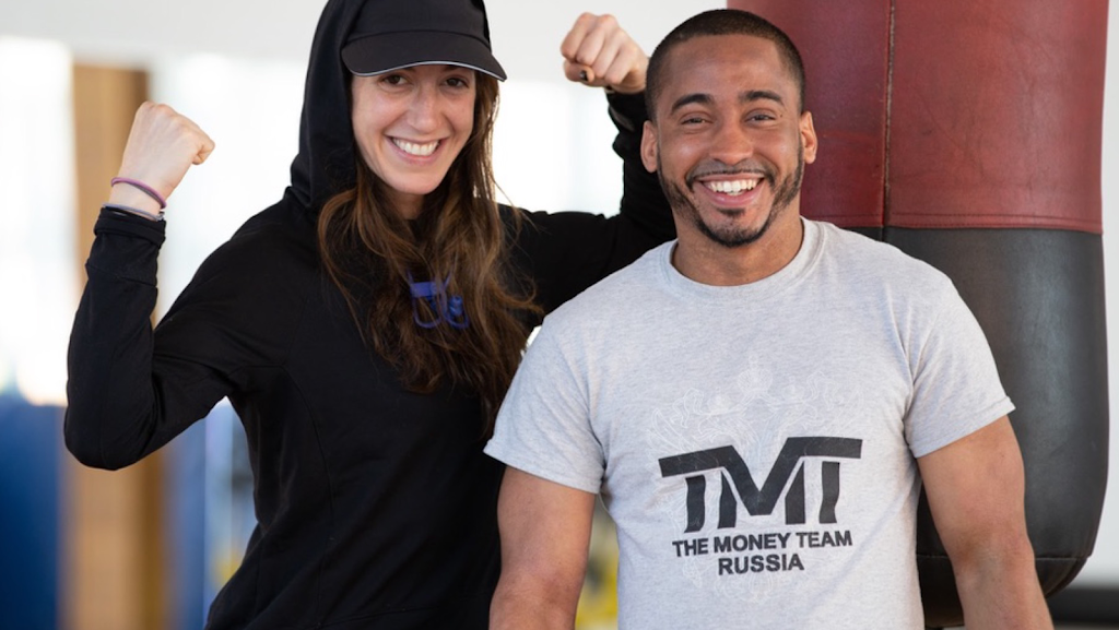  Profesional boxing coach