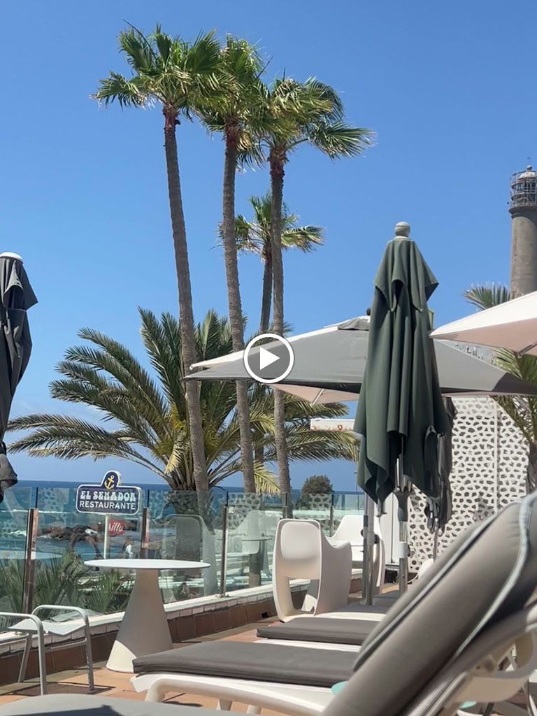 El Senador Restaurant & Beach House — Videos