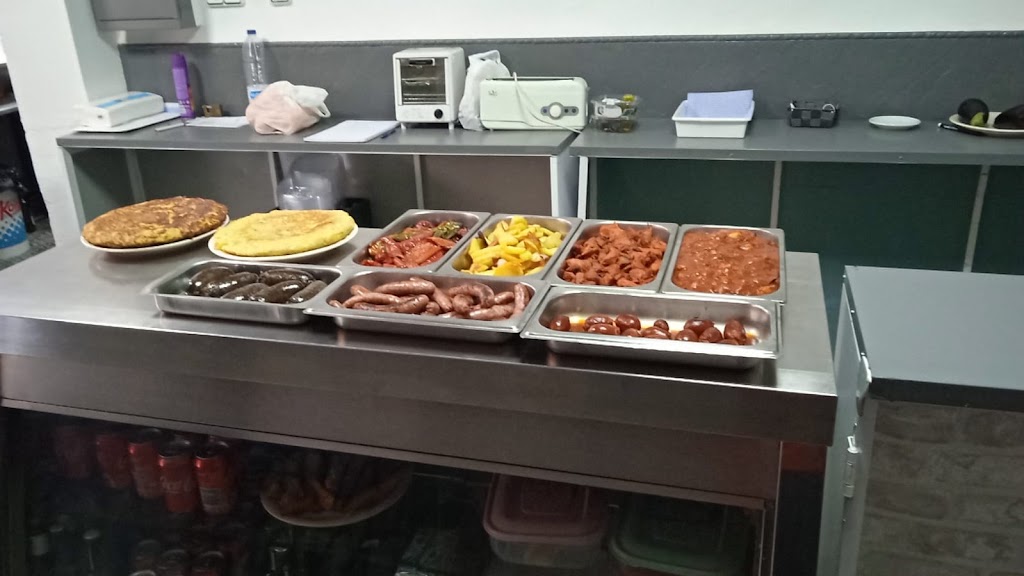 El Nou Canto — Comida y bebida