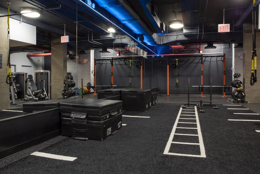  Crunch Fitness - 66th Street