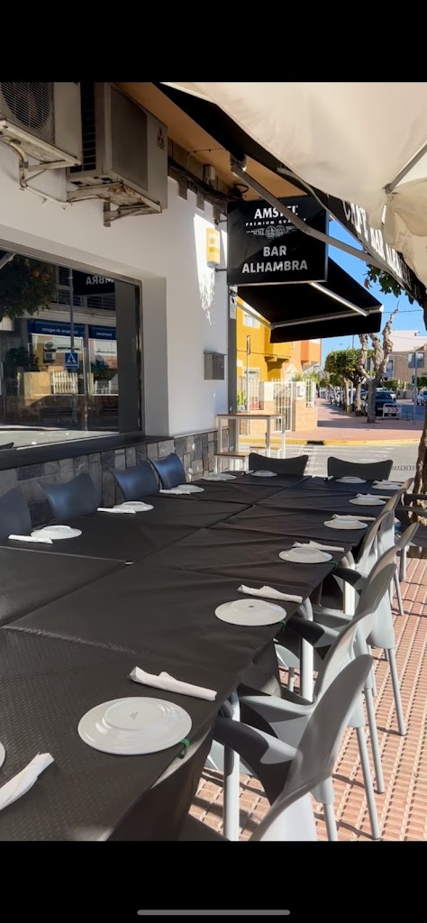 Cafe Bar Alhambra