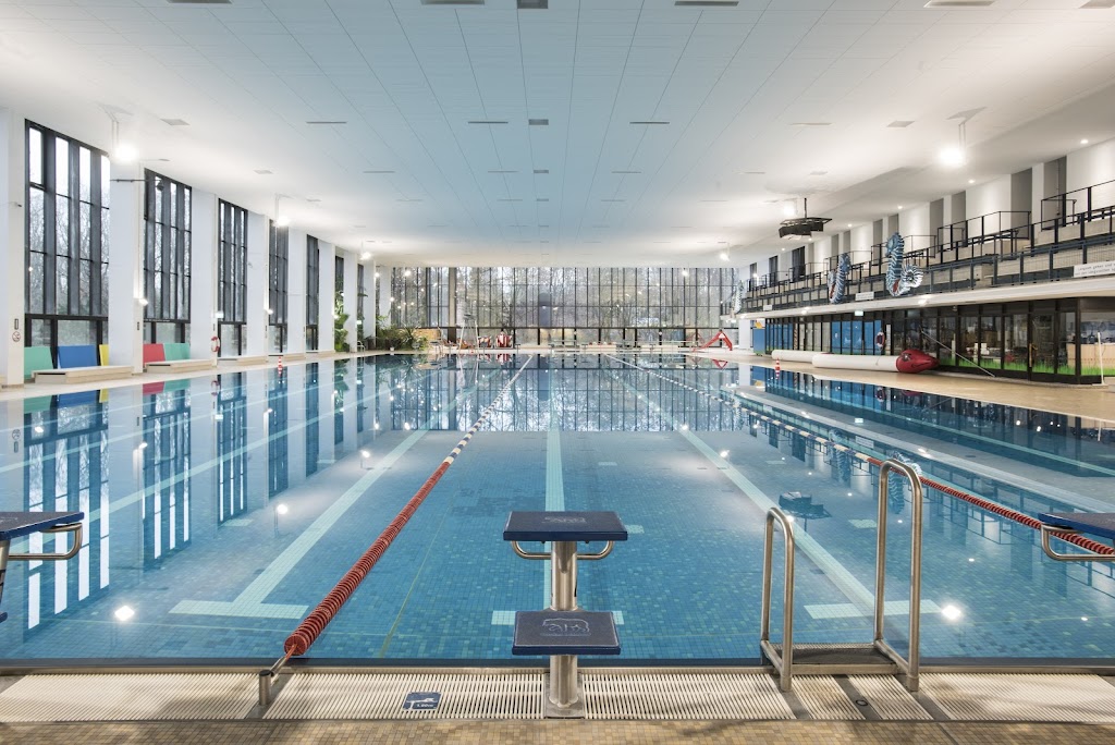 Schwimmhalle im FEZ - Schwimmschulen Berlin