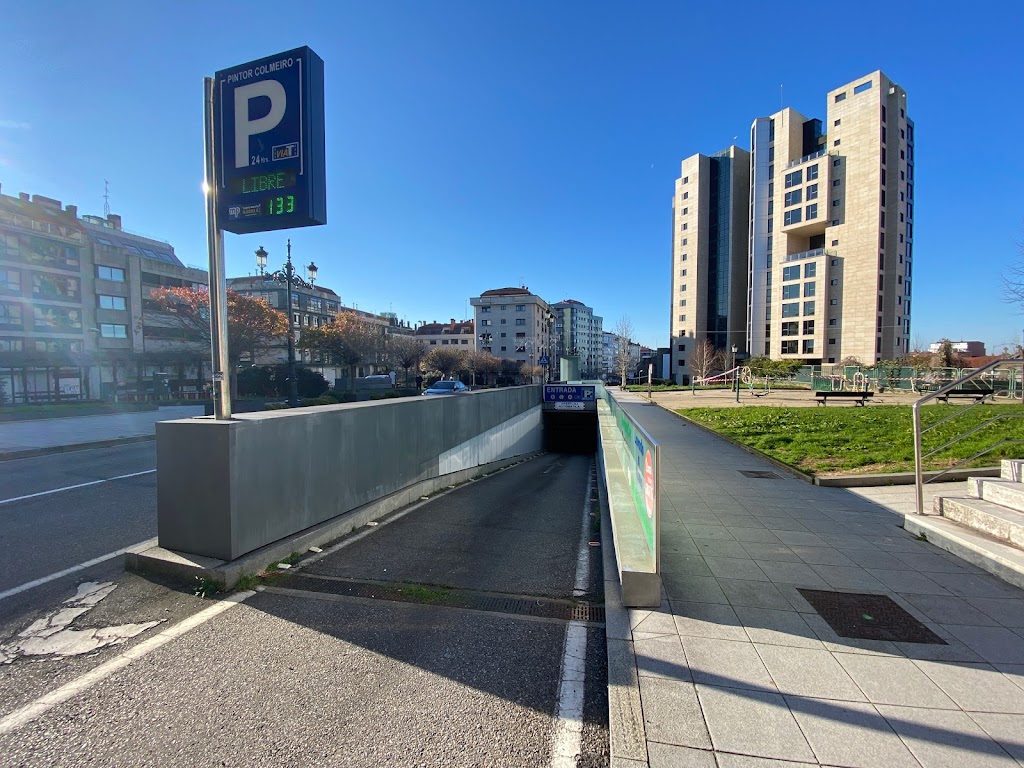 Parking Pintor Colmeiro — Signo