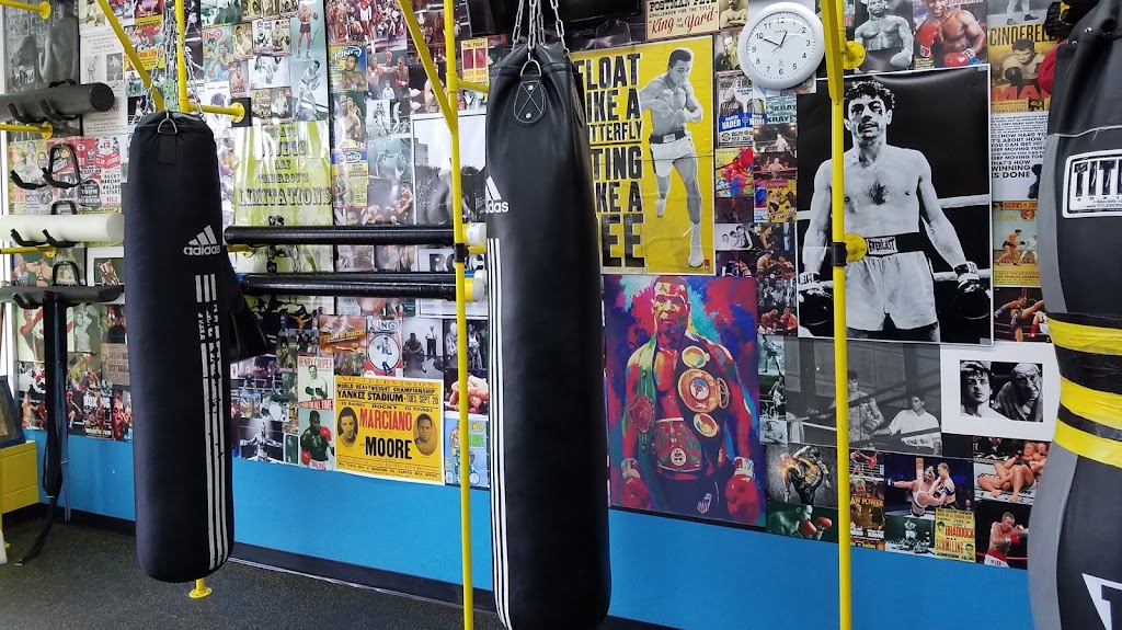  Rock Steady Boxing of Johnson County Parkinson's Exercise Specialists.