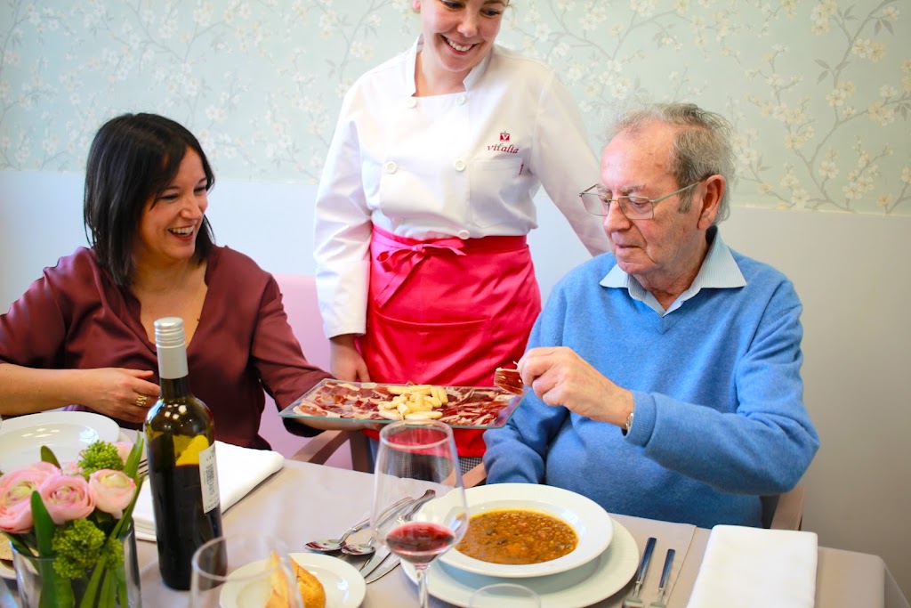 Residencia de Ancianos Vitalia Majadahonda | VITALIA HOME — Comida y bebida
