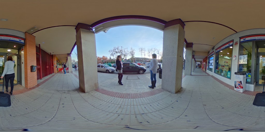 REMAX Lodonar - Centro de negocios inmobiliarios en Torrelodones — Del propietario