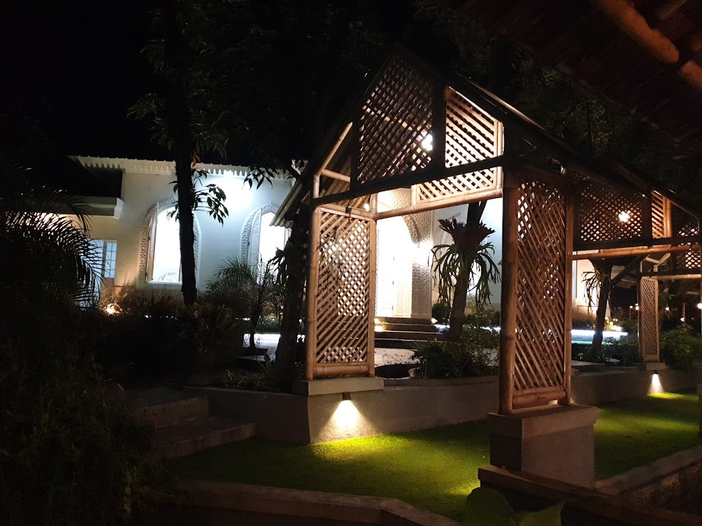 Lembur Kemah Kampoeng Kalapa