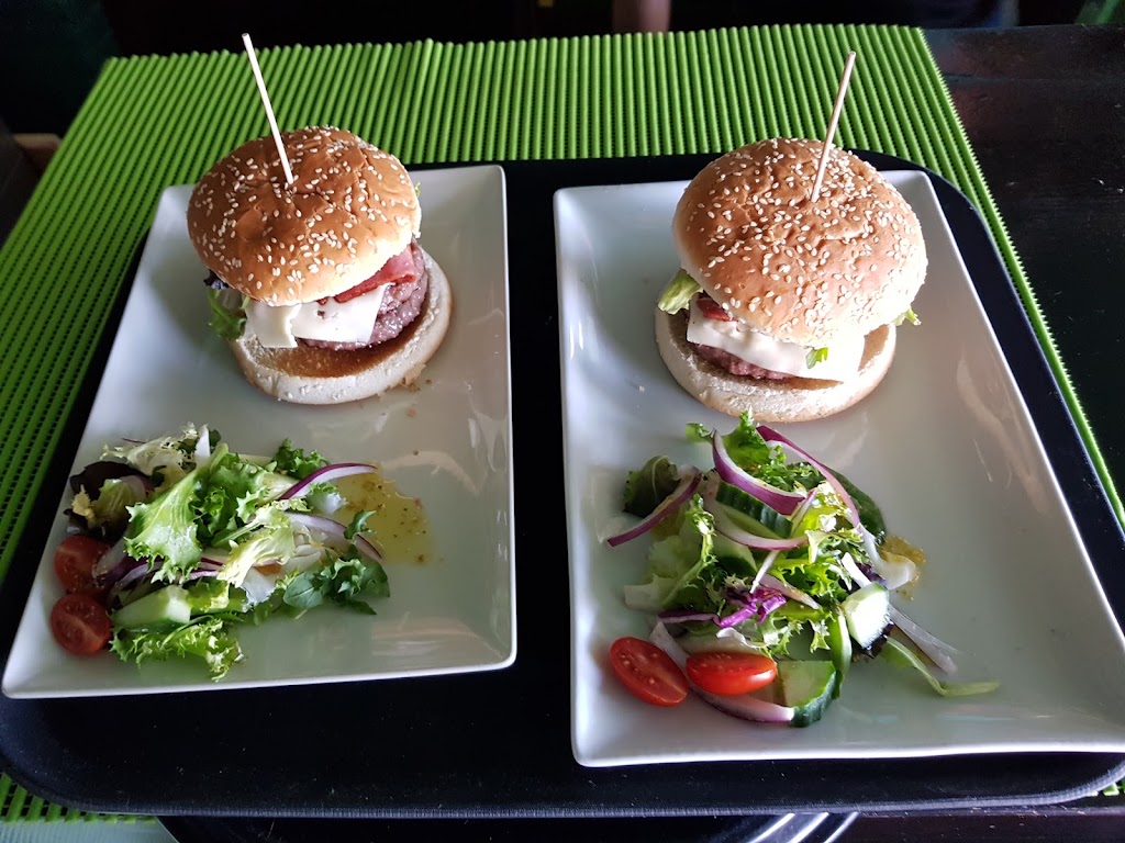 Bar La Playa — Comida y bebida