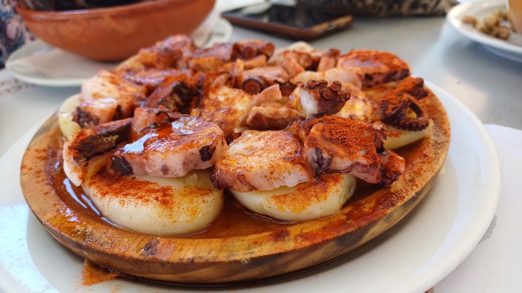 Restaurant Cullar — Comida y bebida