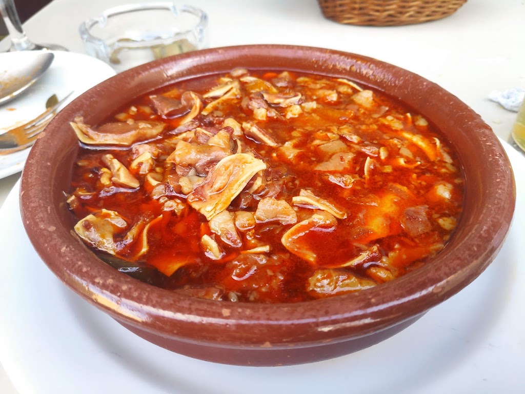 Cafeteria El Maragato — Comida y bebida