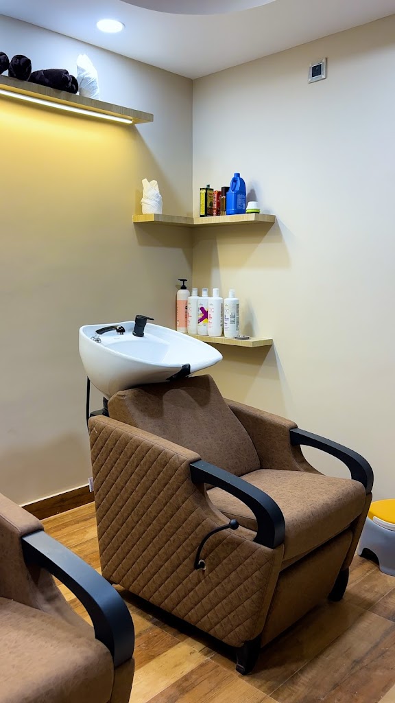 Silk N Salt Family Salon And Academy Vijay Nagar