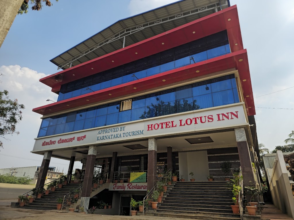 Hotel Lotus Inn