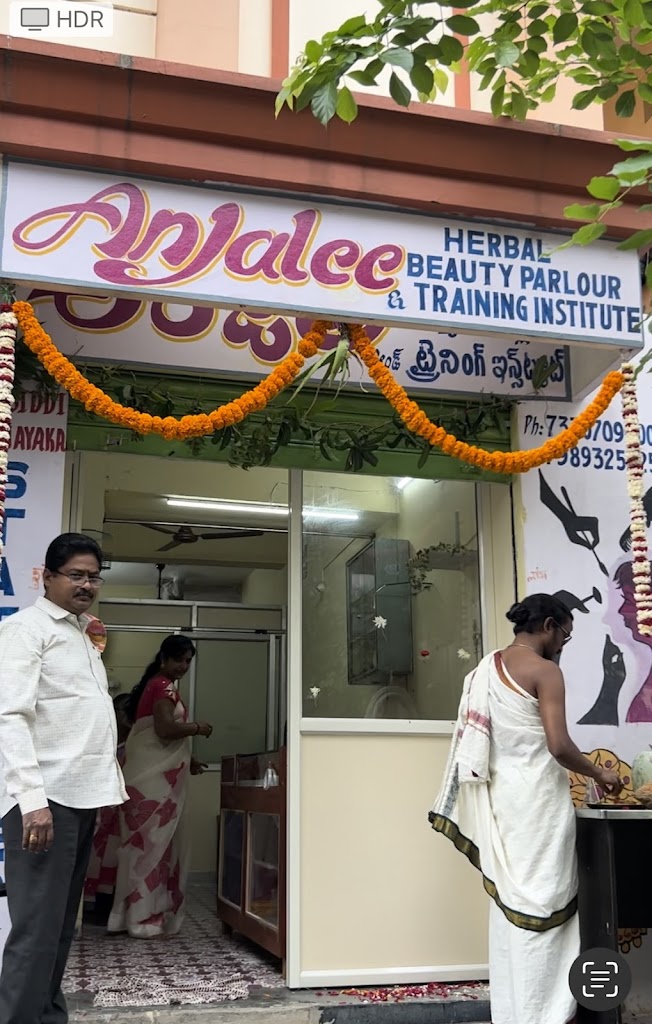 Anjalee Herbal Beauty Parlour And Training Institute