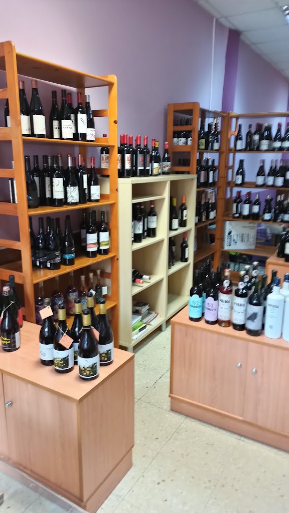 Vinoteca Tienda Entre Anas — Ambiente