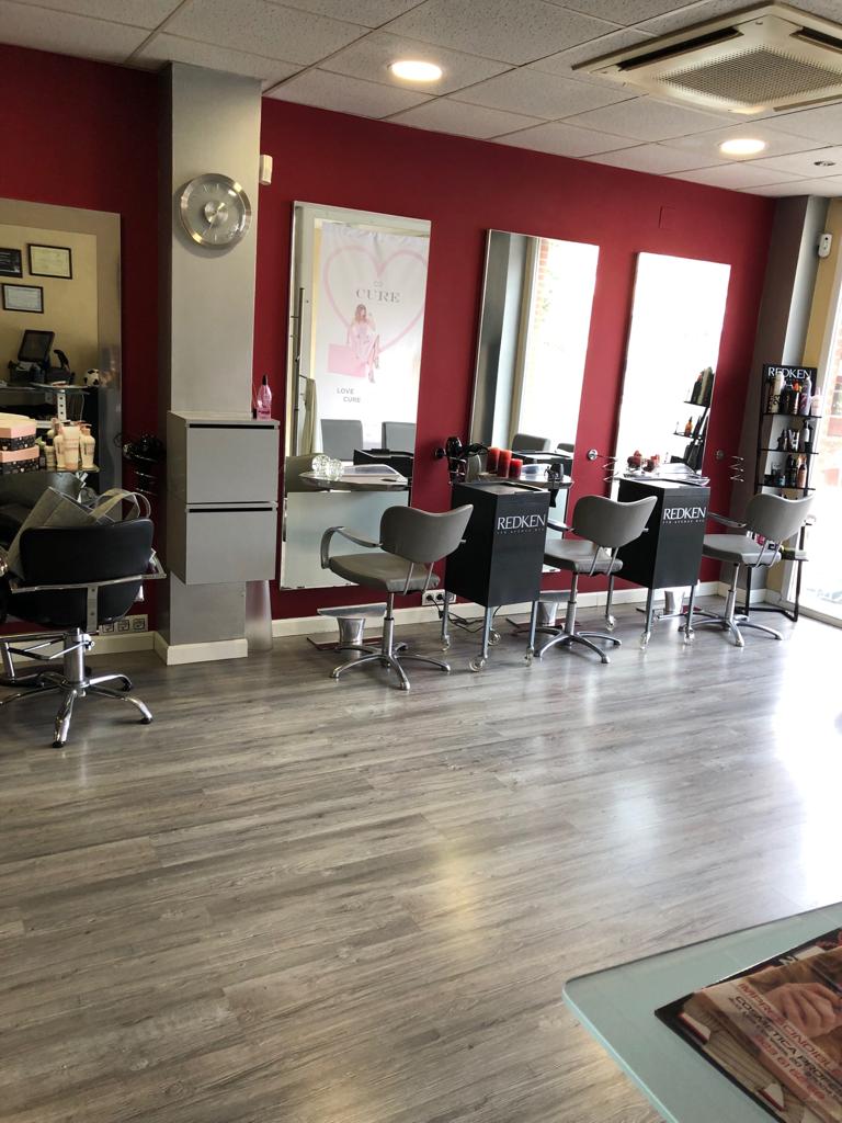 Kristall Peluqueros, Com. B.