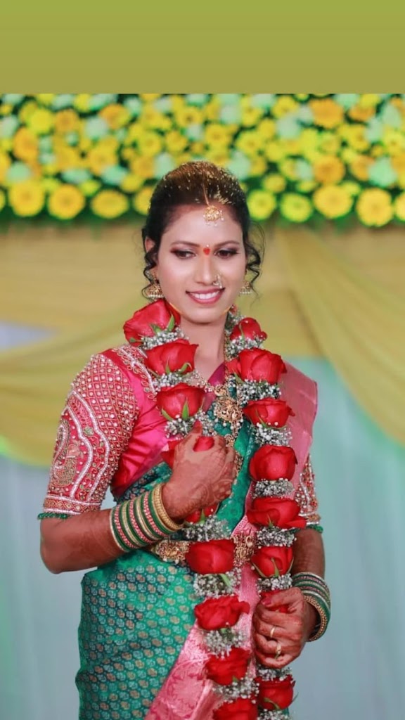 Rk Makeovers Parlour