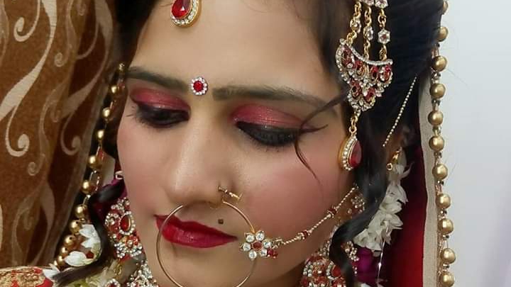 Stylish Beauty Castle And Academy