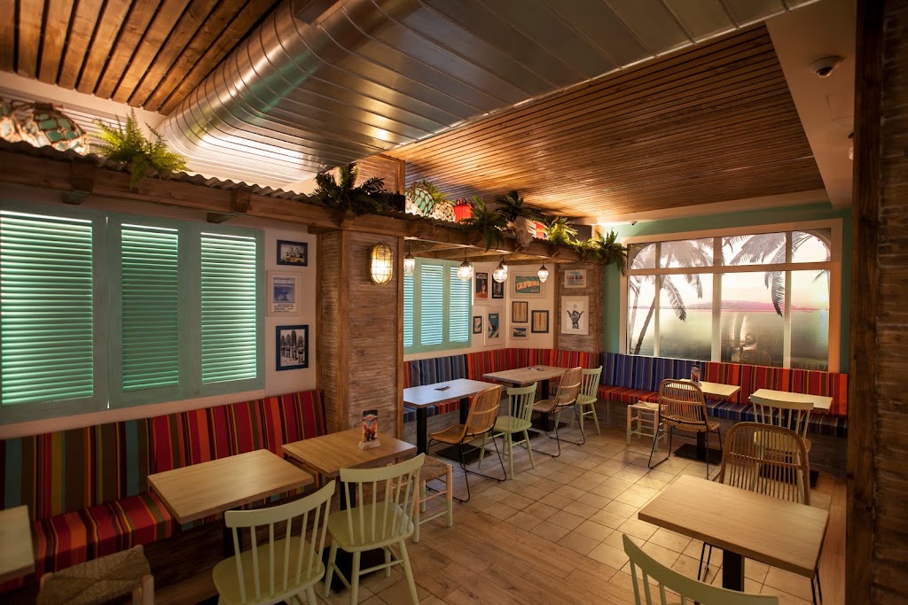 Hotel California Beach Club — Ambiente