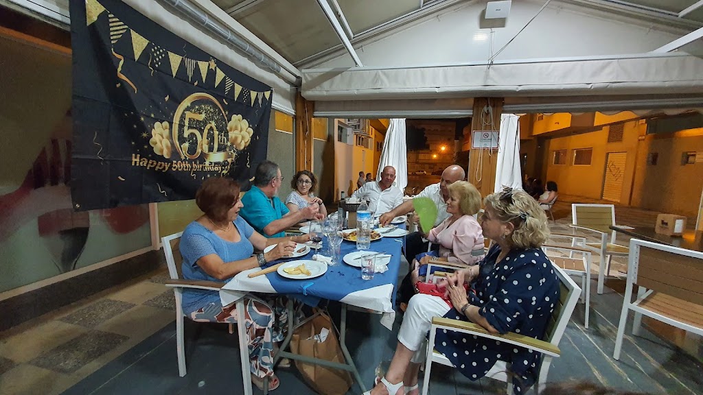 Bar Los Olivos — Ambiente