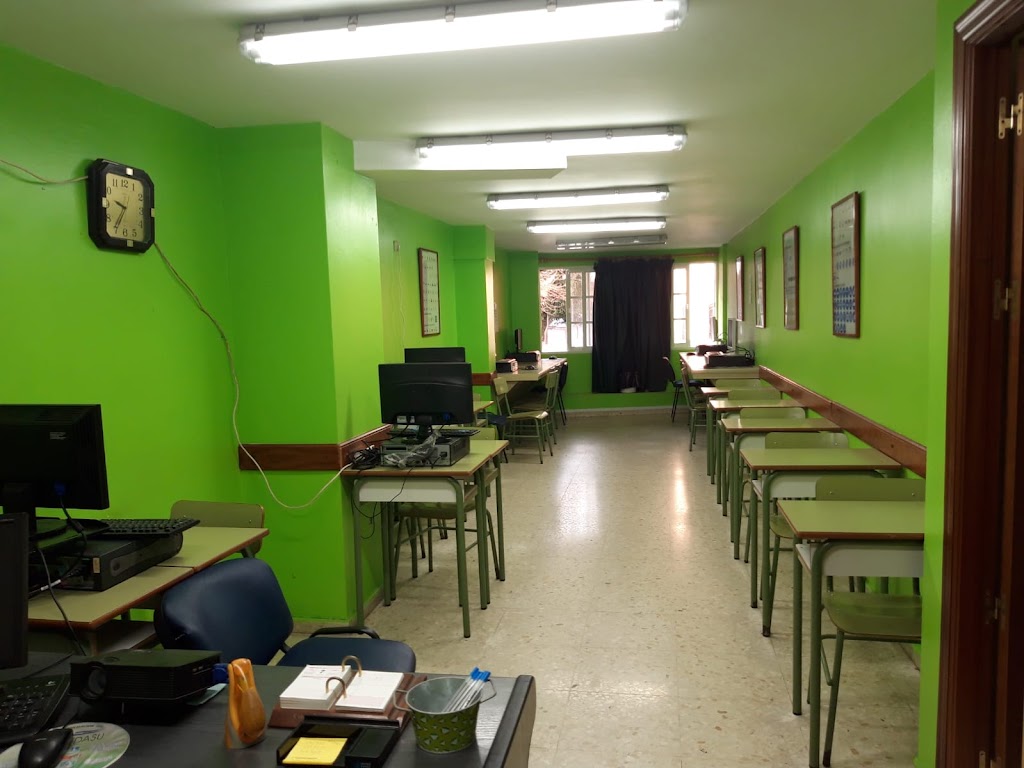 Autoescuela Rocha Dasu — Del propietario