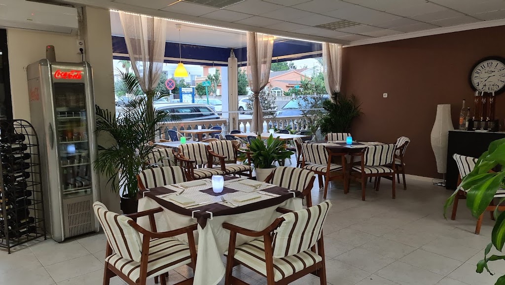 La Piazza Restaurante Pizzeria — Ambiente