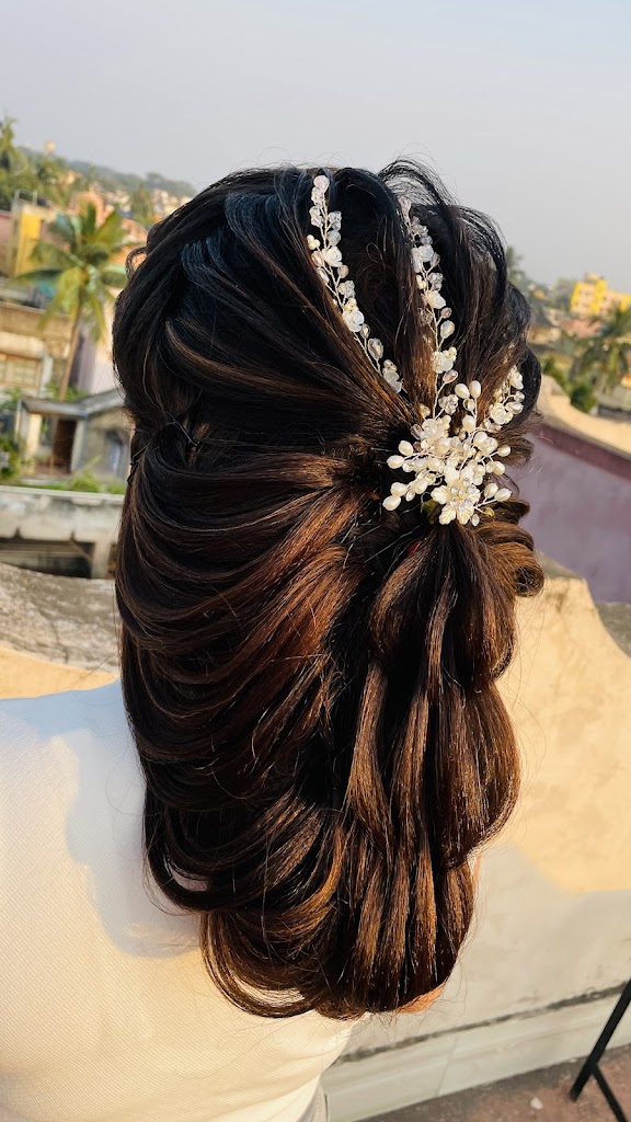 Dipikaz Sparkle Makeover Nails Studio Barddhaman