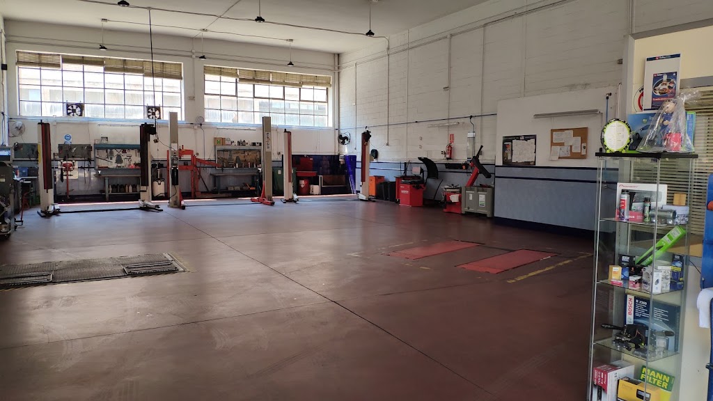 Bosch Car Service Talleres Carreras — Interior
