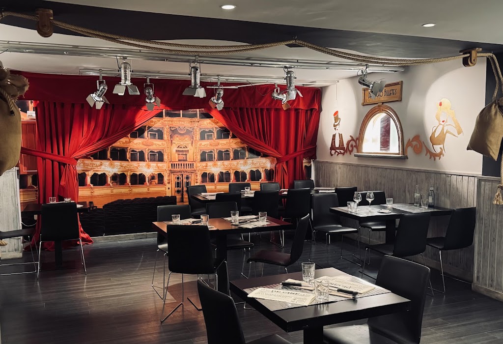 Restaurante De Cine Avila — Ambiente