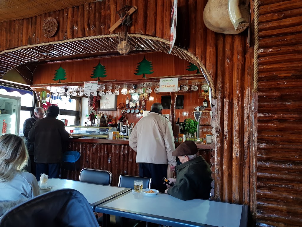 Restaurante Tenderete Canario — Ambiente