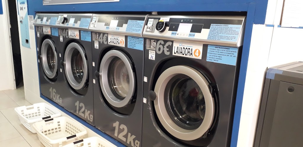 Lacolada El Prat, clean & dry