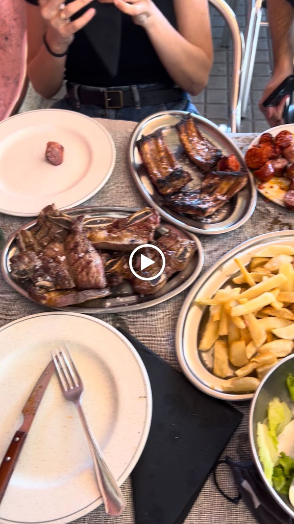 O Carrabouxo — Videos