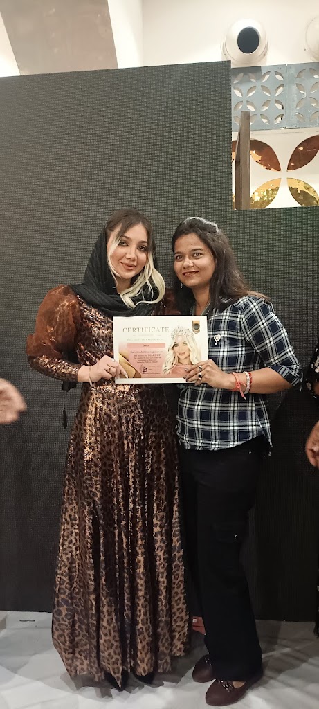 Makeup Studio Auraiya