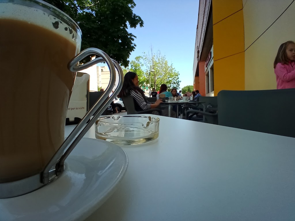 Cafeteria Tulipan — Cafe