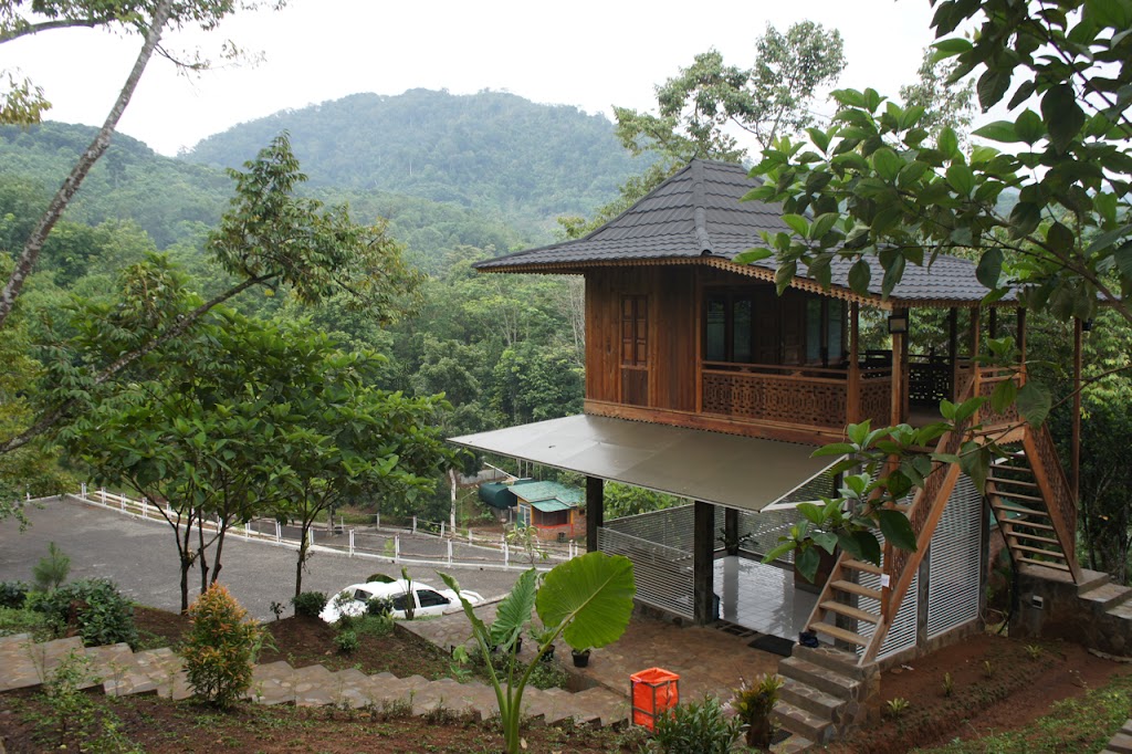 SoulCamp - Citarik River Camp