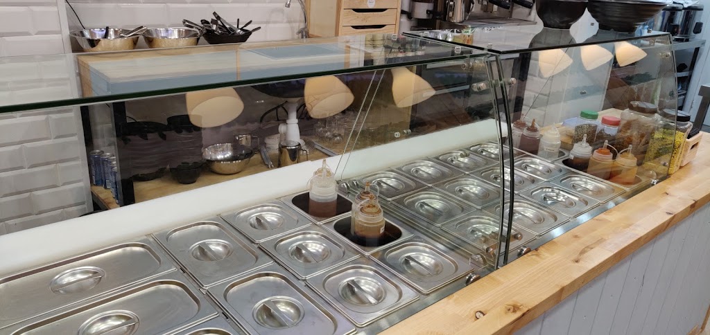 Kanae Poke & Sushi Sant Cugat — Ambiente