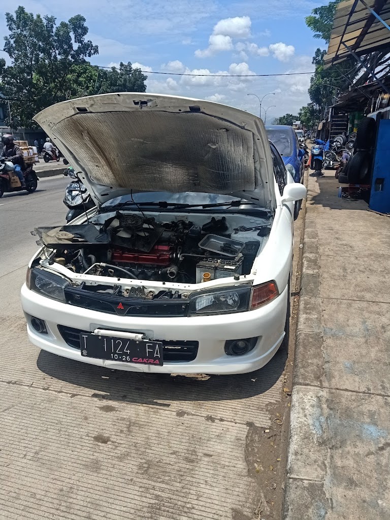 Montir mobil panggilan /bengkel mobil panggilan terdekat 24 jam (apracs)