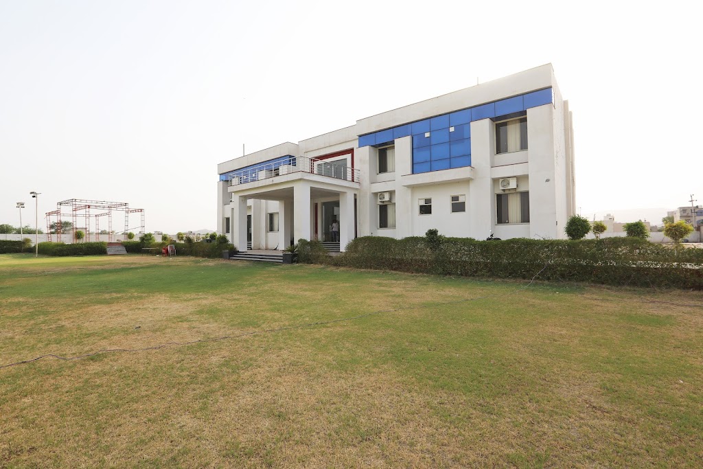Oyo Diamond Resort
