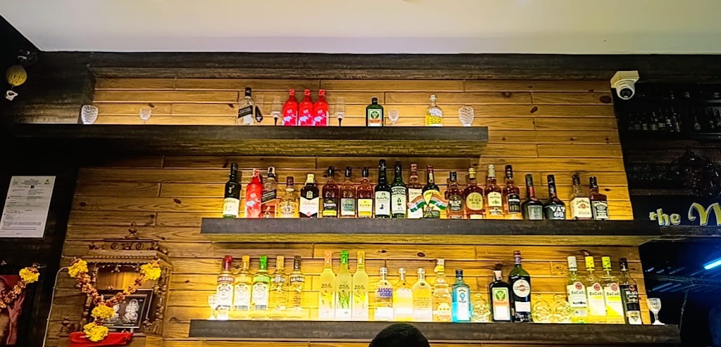Hotel Aangan Family Garden Restaurant Bar